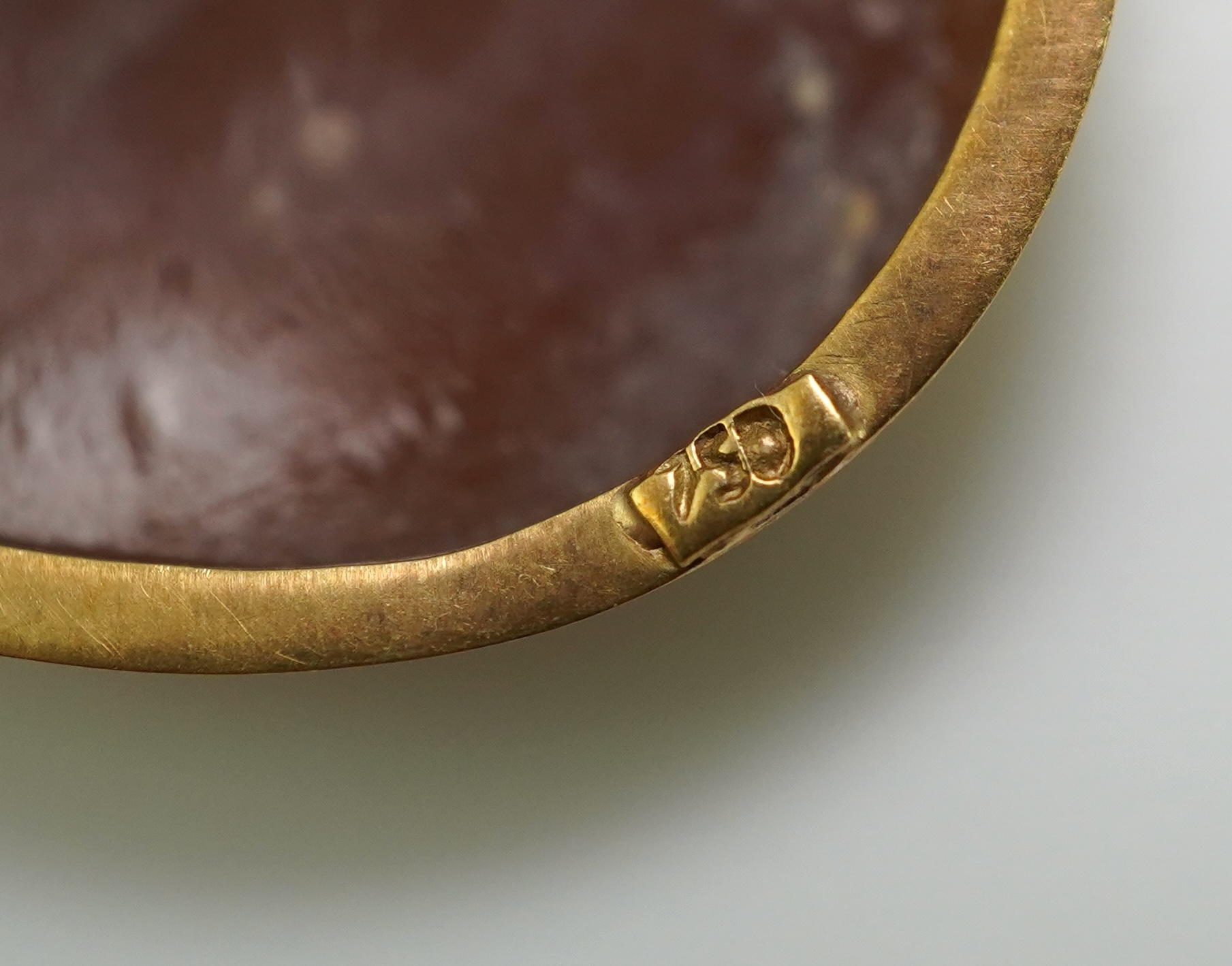 Three shell cameo brooches, 20th century